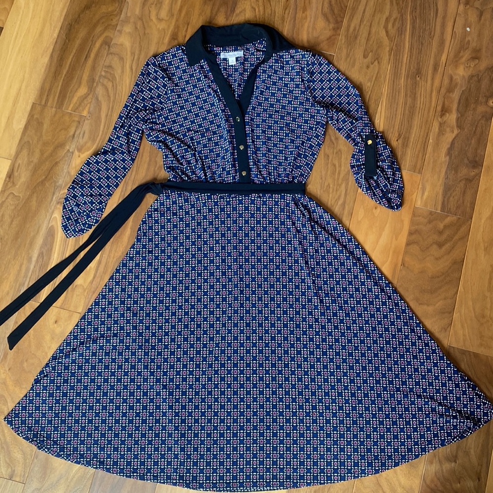 Floral 3/4 sleeve dress